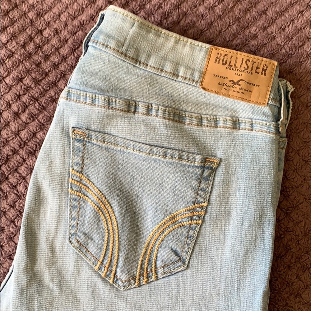 Hollister skinny jeans